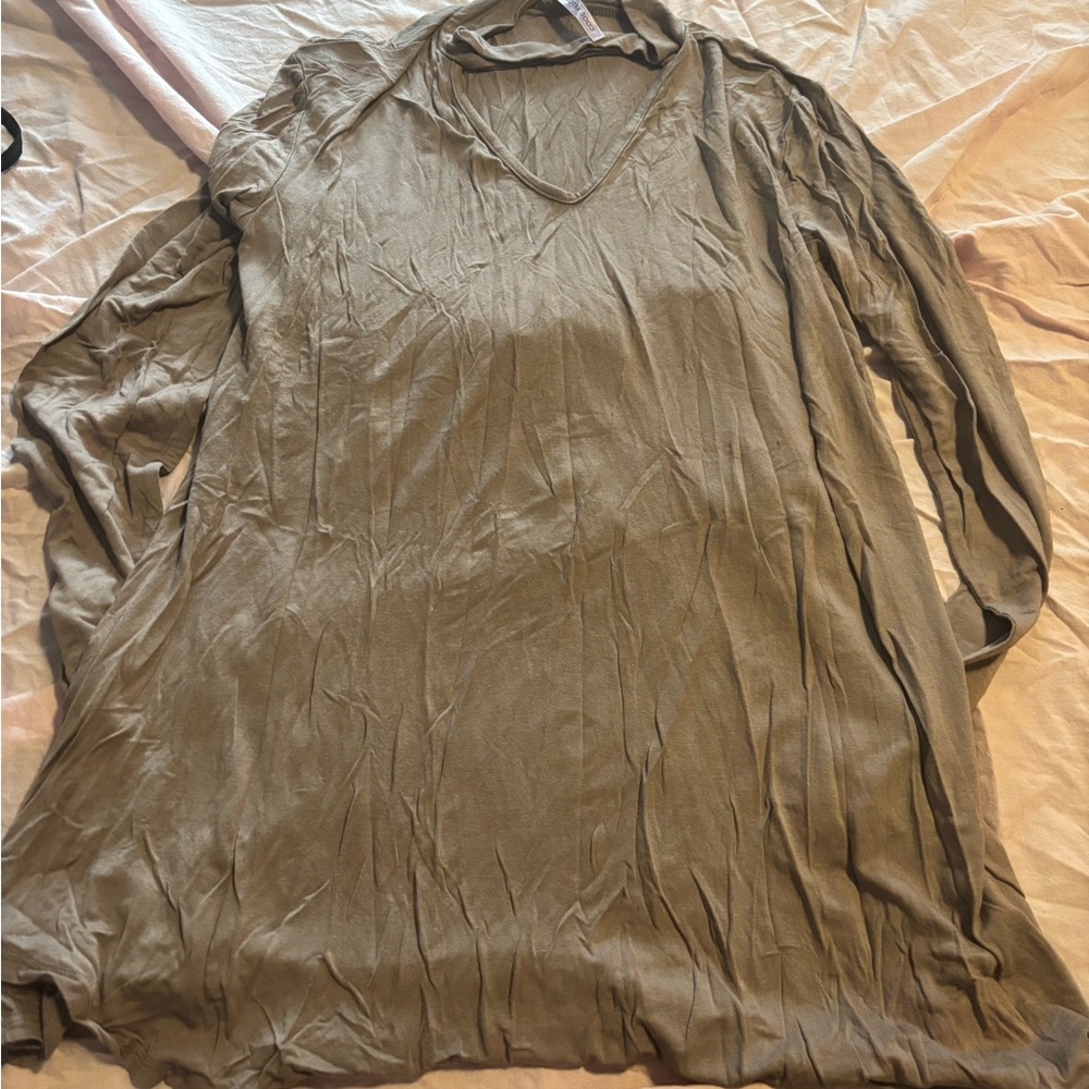 Olive Green Long Sleeve V-Neck Top